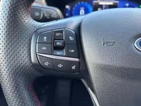 Ford Kuga (2023) thumbnail 12