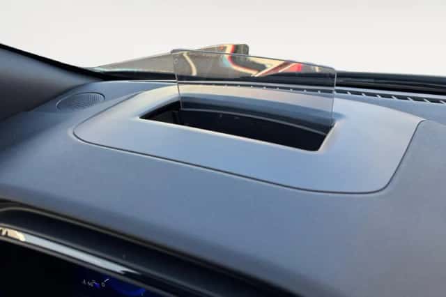 Ford Kuga (2023) thumbnail 14