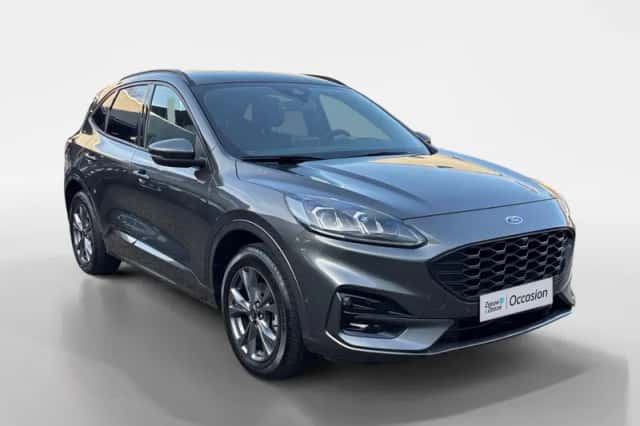 Ford Kuga (2023) thumbnail 3