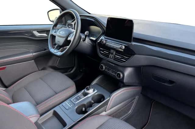 Ford Kuga (2023) thumbnail 28