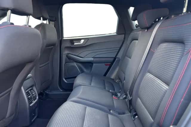 Ford Kuga (2023) thumbnail 30