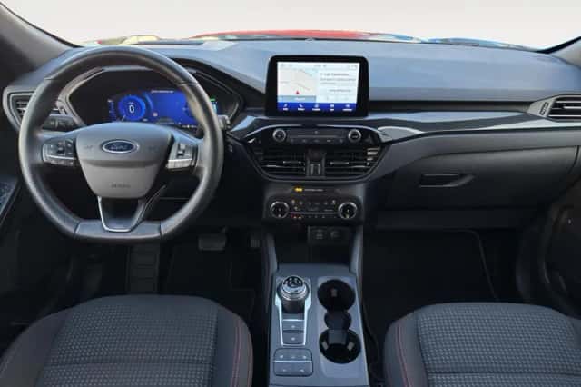 Ford Kuga (2023) thumbnail 9