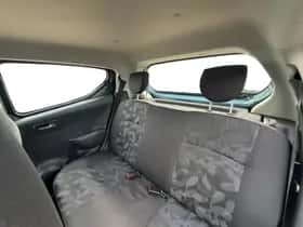 Suzuki Alto (2011) thumbnail 21
