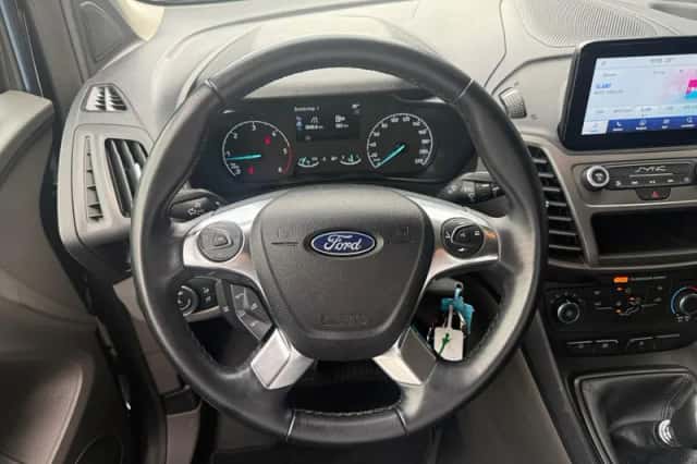 Ford Transit Connect (2022) thumbnail 15