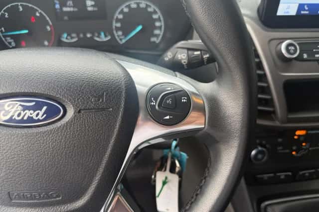 Ford Transit Connect (2022) thumbnail 16