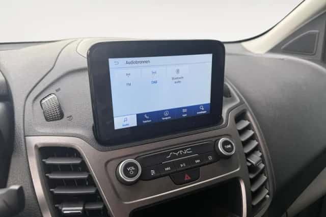 Ford Transit Connect (2022) thumbnail 17