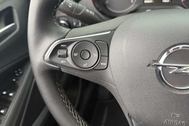 Opel Crossland X (2018) thumbnail 12