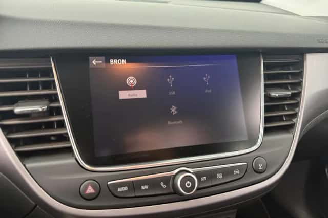Opel Crossland X (2018) thumbnail 18