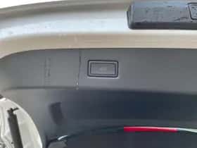 Ford Explorer (2026) thumbnail 5