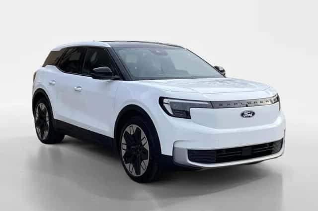 Ford Explorer (2026) thumbnail 10