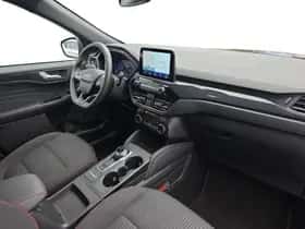Ford Kuga (2023) thumbnail 11