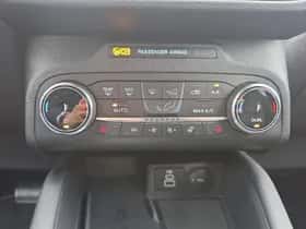 Ford Kuga (2023) thumbnail 22