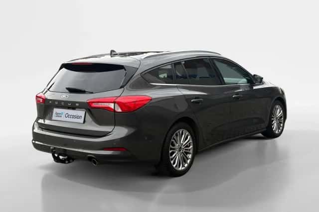 Ford Focus (2019) thumbnail 5