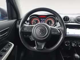 Suzuki Swift (2018) thumbnail 11