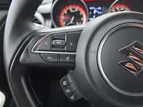 Suzuki Swift (2018) thumbnail 15