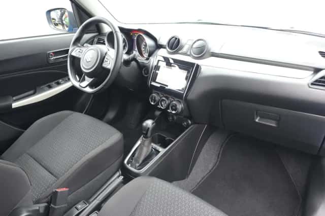 Suzuki Swift (2018) thumbnail 26