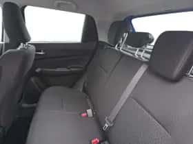 Suzuki Swift (2018) thumbnail 28