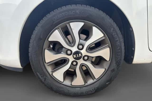 Kia Picanto (2017) thumbnail 2