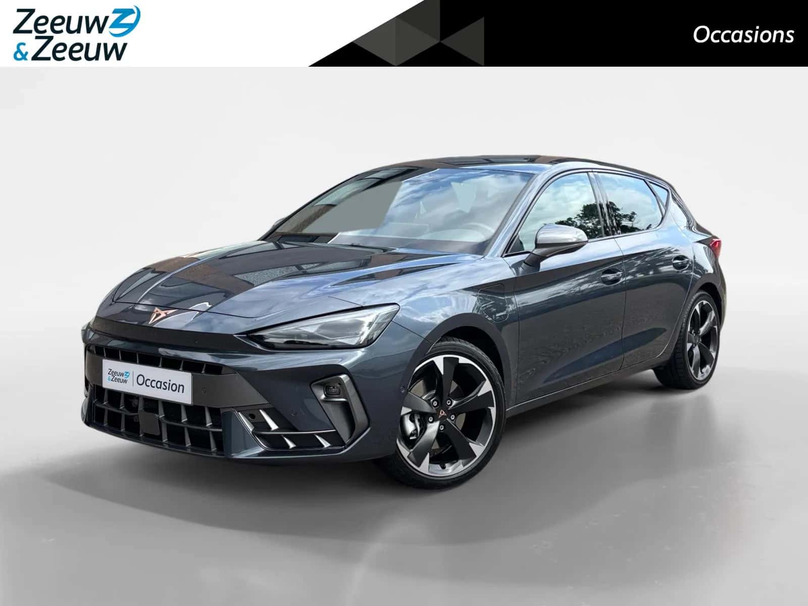 CUPRA Leon (2025) — foto 1