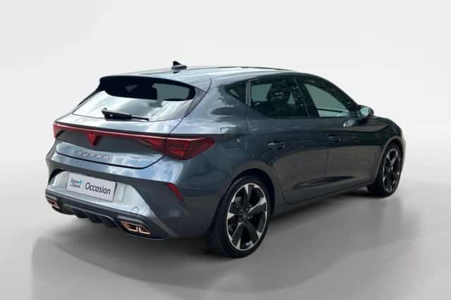 CUPRA Leon (2025) thumbnail 6