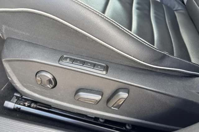 Volkswagen Golf (2021) thumbnail 15