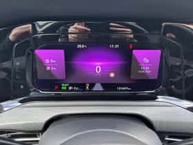Volkswagen Golf (2021) thumbnail 19