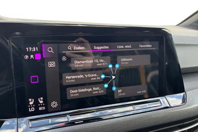 Volkswagen Golf (2021) thumbnail 22