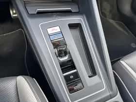 Volkswagen Golf (2021) thumbnail 24