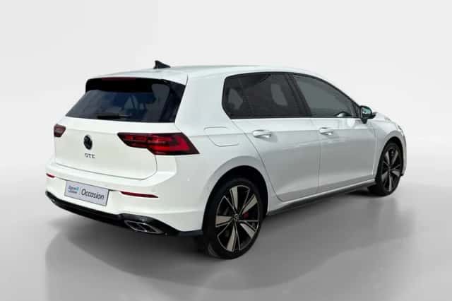 Volkswagen Golf (2021) thumbnail 6