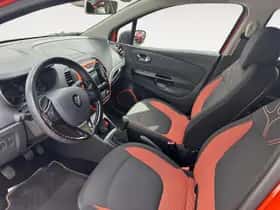 Renault Captur (2014) thumbnail 11