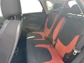 Renault Captur (2014) thumbnail 13