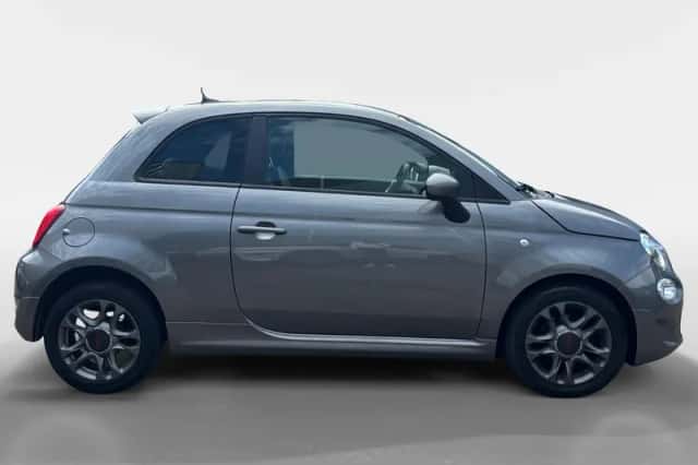 Fiat 500 (2018) thumbnail 5