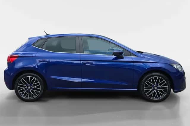 SEAT Ibiza (2017) thumbnail 4
