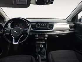 Kia Stonic (2018) thumbnail 13