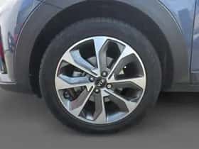 Kia Stonic (2018) thumbnail 9