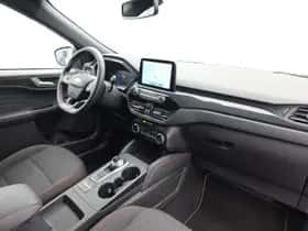 Ford Kuga (2023) thumbnail 12