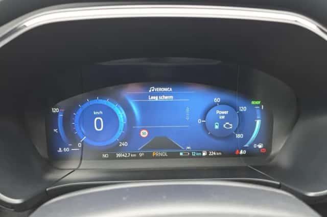 Ford Kuga (2023) thumbnail 22