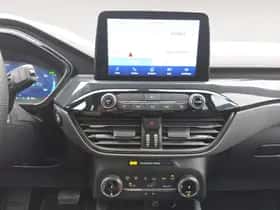 Ford Kuga (2023) thumbnail 23