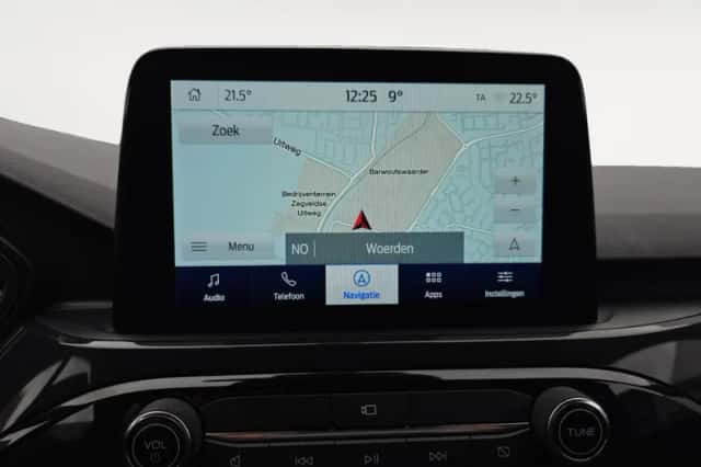 Ford Kuga (2023) thumbnail 24
