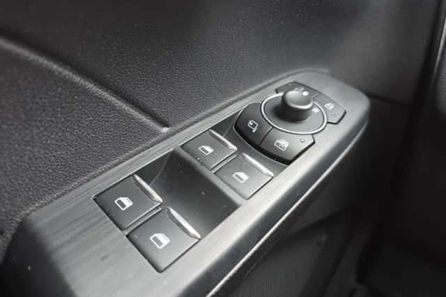 Ford Kuga (2023) thumbnail 28