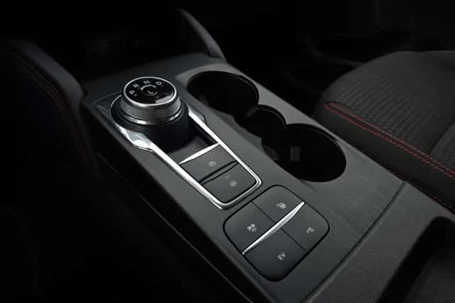 Ford Kuga (2023) thumbnail 29