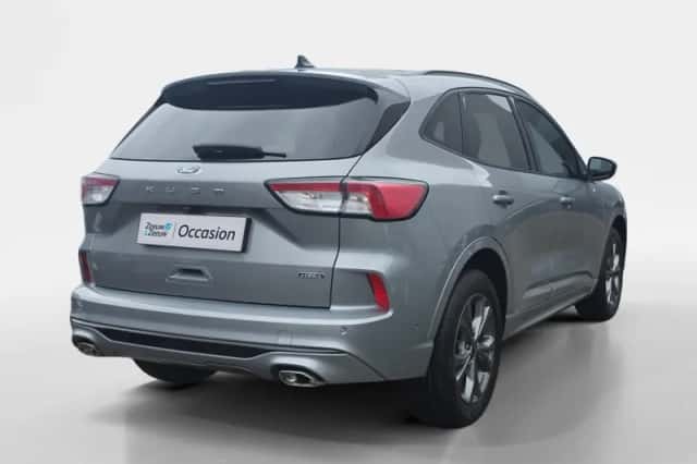 Ford Kuga (2023) thumbnail 5