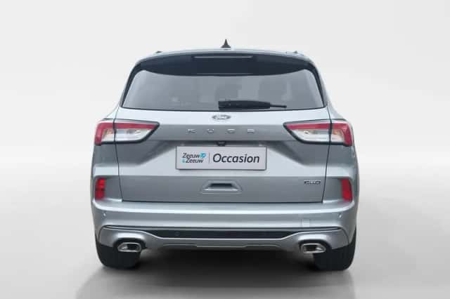 Ford Kuga (2023) thumbnail 6