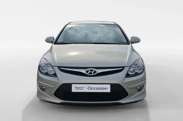 Hyundai i30 (2011) thumbnail 2