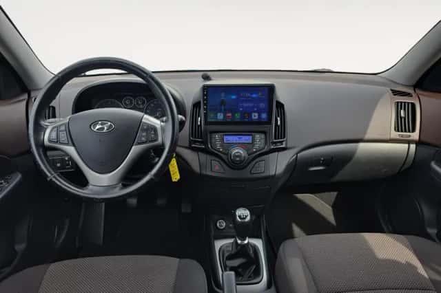 Hyundai i30 (2011) thumbnail 27