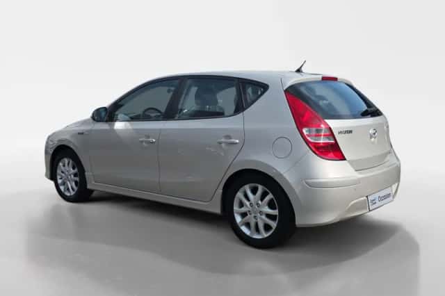 Hyundai i30 (2011) thumbnail 8