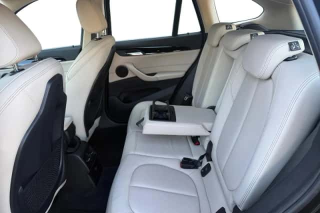BMW X1 (2018) thumbnail 12