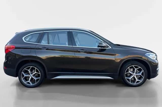 BMW X1 (2018) thumbnail 4