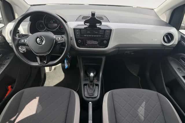 Volkswagen E-up! (2020) thumbnail 15