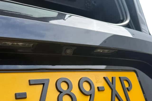 Volkswagen E-up! (2020) thumbnail 18